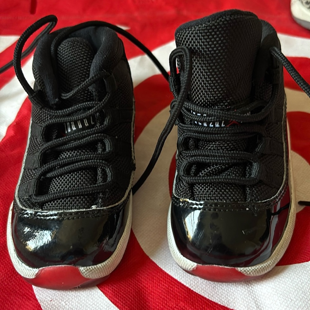 Jordan’s black patent leather